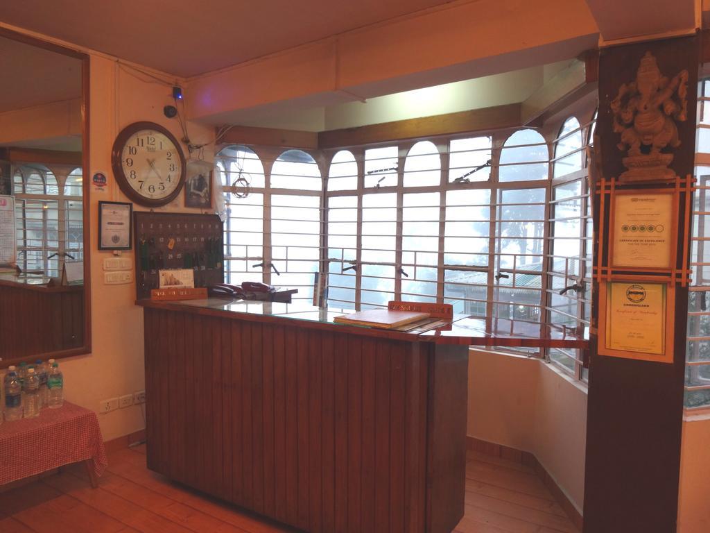 Old - Main Bellevue Heritage Hotel Darjeeling  Ngoại thất bức ảnh