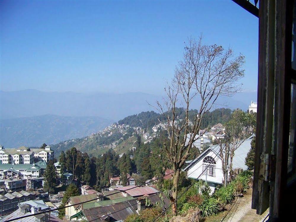 Old - Main Bellevue Heritage Hotel Darjeeling  Ngoại thất bức ảnh